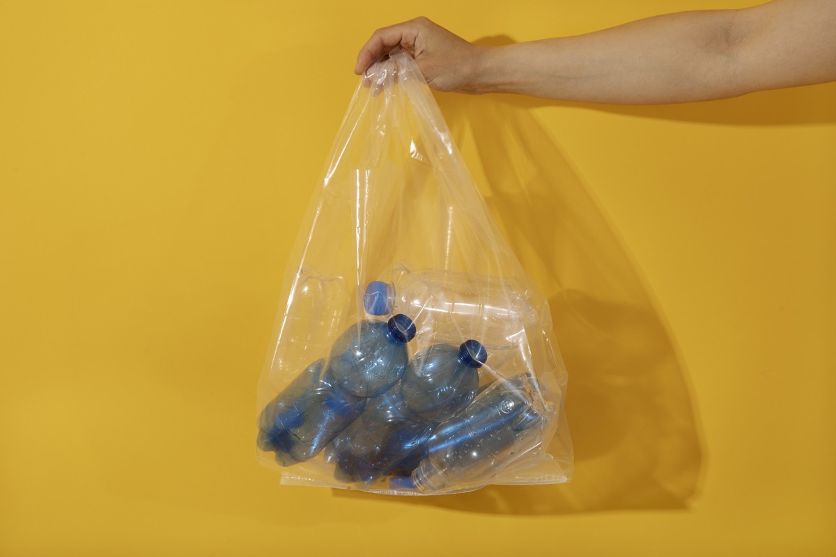 The Impact of England’s 5p Plastic Bag Tax After One Year